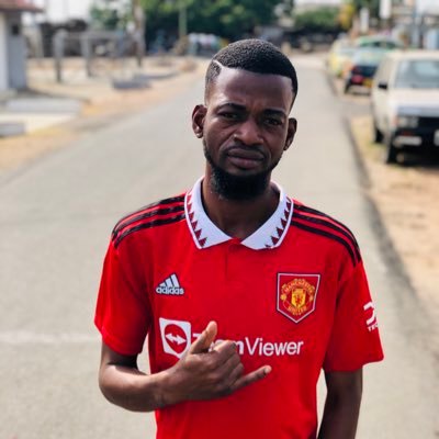 NargeteyLarweh2's profile picture. I am a fan of Manchester United ❤️