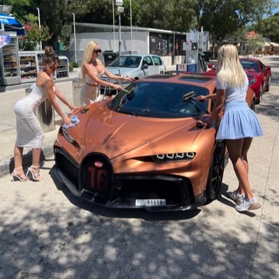 AllAboutZMoney's profile picture. 