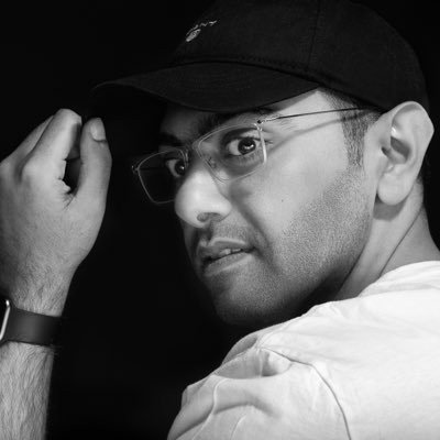 saudalshamran18's profile picture. لست سوى هيكلا يرتدي نغم 🍃