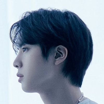 2020にBTSにハマり、JINくん🐹最愛、愛され長男が大好きです。
大人ARMY💜