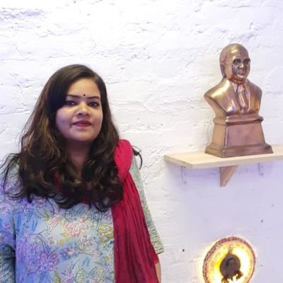 PhD, Stanford University,
Department of Art and Art History,

Attempts to work on Caste, Sculptures and Labour. Also attempts to Rest, Love and do Politics.