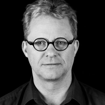 We zijn te intelligent om het recht van de sterkste te laten gelden.