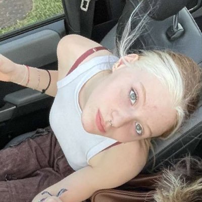 MalloryEubanks0's profile picture. 