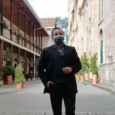 Santiagdavid's profile picture. Amo a mi ciudad Cuenca, me gusta la musica, ver una buena peli, ir a una gran farra y hacer deporte