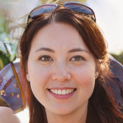 Online reputation manager who works with businesses to help them improve their online reputation and grow their online presence.