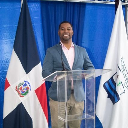 Sargentomooa13's profile picture. Soy cristiano de nacimiento,soy licenciado en contabilidad de profesión,soy bombero de corazón,soy amante de la radio y soy felizzzzzz