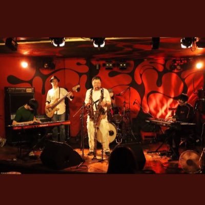 Koji Suzuki. Cosmos Report.コスモスリポートのライブ予定。2024年5月7日、代々木バーバラ。5月18日、高円寺4th Floor2。6月4日、7月2日、8月6日、9月3日、10月1日、11月5日、12月3日、代々木バーバラ。cosmos_report@icloud.com