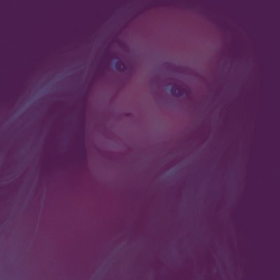 EmilyLarsen95's profile picture. Just a sad gurl that will ruin your life