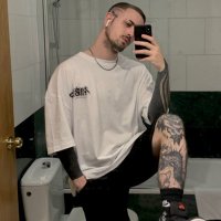 h a t r e d (@svrkisblvck) 's Twitter Profile