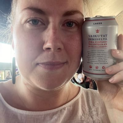 jennisuominen's profile picture. Herkkä. Tarkka. Itsekriittinen. Ylianalyyttinen. Empaattinen. Rauhan rakastaja, konfliktin vihaaja. Äiti. Luonto ja eläimet. Markkinointi. Helsinki.