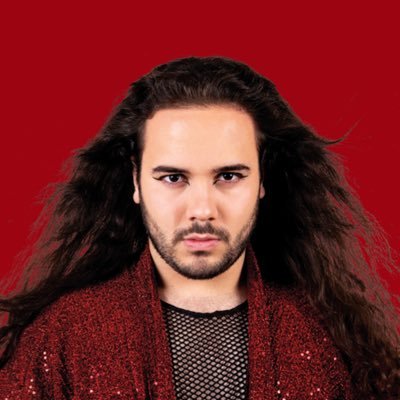 cantor/performer que fala um tanto de trem aqui