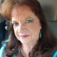 Marilyn Burnett - @MarilynLuvsCris Twitter Profile Photo