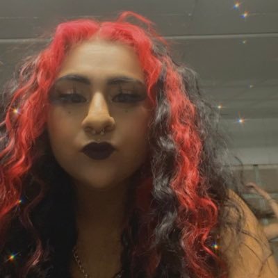 _babygirleunice's profile picture. No mistakes just happy accidents ✨🍄🍃🌙🌞