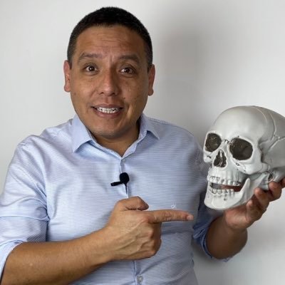 Dr. Juan Guzmán