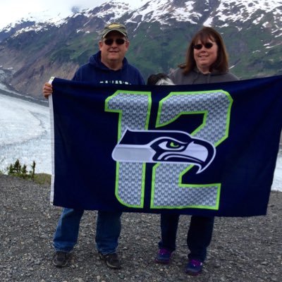 Husband, Father, Papa, Navy Veteran. Love to go RVing with wife Julie. Heart Attack Quad bypass survivor, Seahawks Fan