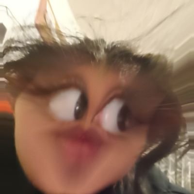 daaaaaniaaaa's profile picture. Lloro y me enojo en Twitter para seguir siendo feliz en la vida real o al menos intentarlo 

mis tweets no son en tiempo real, a veces