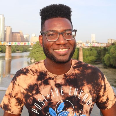 Two time GRANTIE™ award winner. Wrote/writes comics. Legally obligated to retweet TMNT.
100% human made comics. he/him. 🇭🇹