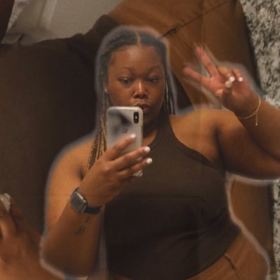Winthrop '22 I am just a PreMed, Democrat, and Feminist student fighting for change|Joyful Warrior|