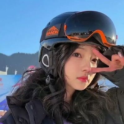 sVYd62WOS2G10Cy's profile picture. ㄱ