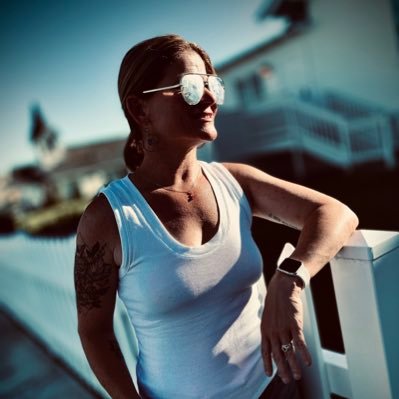 Kari Simonson Profile