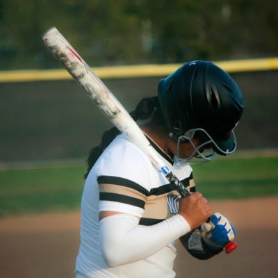 SCA RICHARDSON 18U #13 | american canyon hs #15 | 1B/3B | email: yraa2024@gmail.com