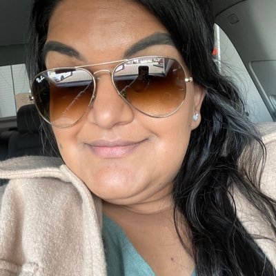 ktoor17's profile picture. I like airports and long naps on the beach. Forever a Canuck. Dog pictures are the way to my heart.