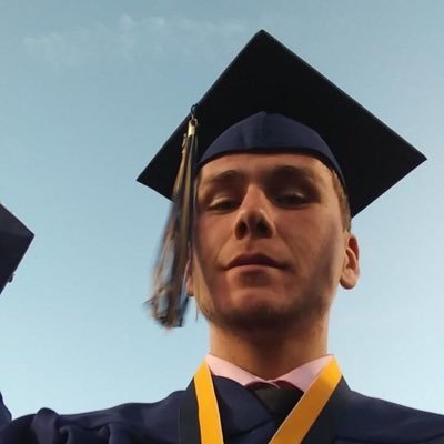 UCOD #8 🚀 6'0 Guard 😈 DHS Raised 🗣️ Desert High Graduate 🎓 Elite Mixtape Editor 🔥 YOUTUBER 💯