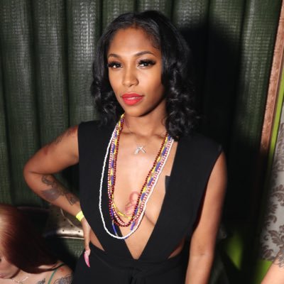 KashJones's profile picture. 