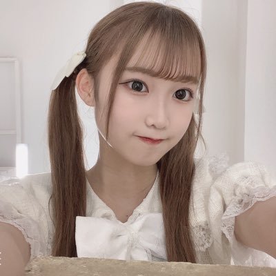 ❁︎ 19歳 ❁︎ ❁︎ 白色 ❁︎ ❁︎ ラーメン大好き ❁︎