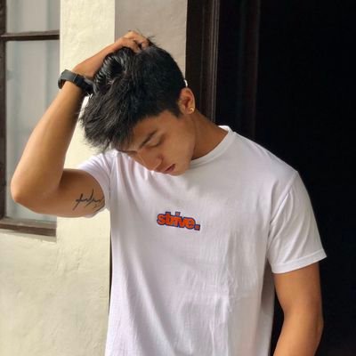 iam_layka's profile picture. 𝐧𝐞𝐯𝐞𝐫 𝐦𝐚𝐤𝐞 𝐚 𝐝𝐞𝐜𝐢𝐬𝐢𝐨𝐧 𝐰𝐡𝐞𝐧 𝐲𝐨𝐮'𝐫𝐞 𝐭𝐨𝐨 𝐡𝐚𝐩𝐩𝐲.