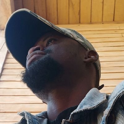 DumbuyaSiddiq's profile picture. I am an entrepreneur