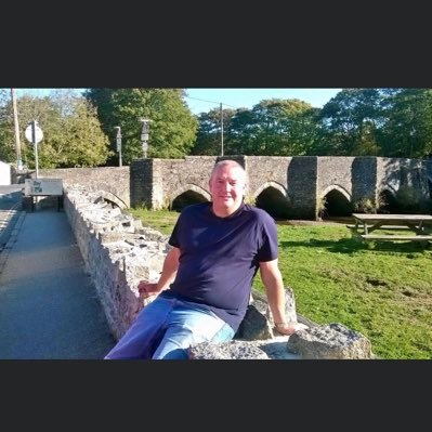 English,,  father of 5,,  Fetcham Grove is my home