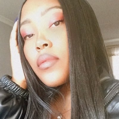 iNthaBee124's profile picture. Aquarius 💦 | CHxNA | IG: iNthaBee | UNISA 👩🏽‍🎓