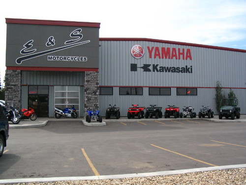 Specialize in the full line of Yamaha & Kawasaki products!
