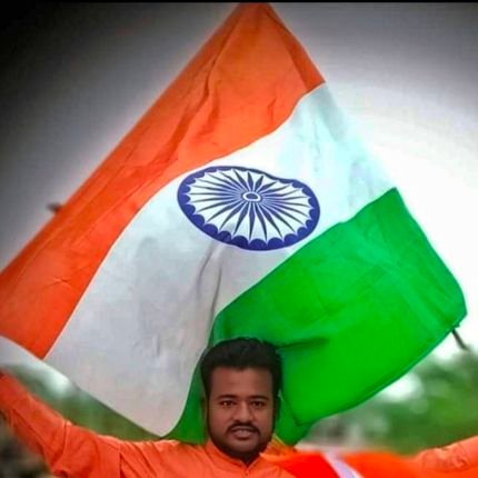 भारतीय जनता पार्टी का सक्रिय कार्यकर्ता
पूर्व जिला मंत्री (भारतीय जनता युवा मोर्चा)
जिला लखनऊ