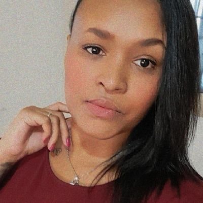 witcheswelcome's profile picture. Sagitariana, gaúcha, gremista, maker, microempresária, empreendedora, mamãe de 2, casada, love pets, dias e noite quentes, cerveja gelada, coffee, witch