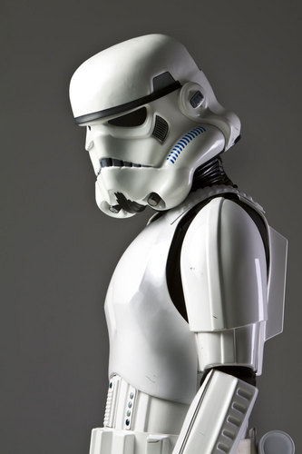 iamkimu's profile picture. twittering in the twittersphere is so choice. i just love the interwebs.