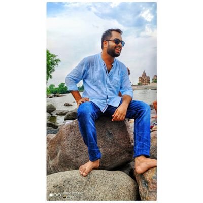 vikas_sThakur's profile picture. 🇮🇳 ＩＮＤＩＡＮ
🎥ｃｉｎｅｐｈｉｌｅ
📸ＰＨＯＴＯＧＲＡＰＨＹ
🏦Banker | Madhya Pradesh Gramin Bank