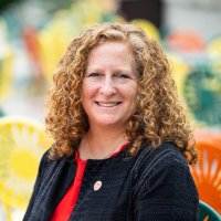 Chancellor Jennifer Mnookin (@uwchancellor) 's Twitter Profile Photo Chancellor Jennifer Mnookin (@uwchancellor) 's Twitter Profile Photo