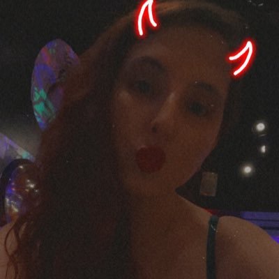 Descendant of a witch that refused to burn ✡️🖋🎳🎤♒️ she/her