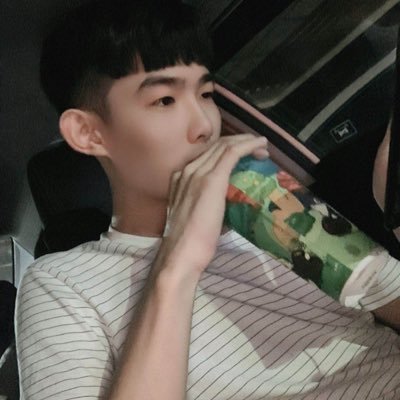 Kk71176594's profile picture. 很愛講幹話+++ 高雄+++喜歡小酌喝酒+++單男172/60