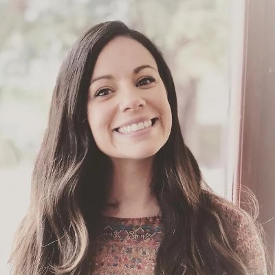 Life coach, psychologist, personal trainer, mum. I run a thriving coaching business, YouTube channel and popular positive psychology blog.