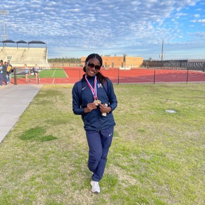 nita_koomdadzie's profile picture. Kingwood High School c/o 2024 | USATF & AAU All American T&F 🥇 | 3.98 GPA | 6A State Medalist| 🧡🧡🤘🏾🤘🏾| insta: nita.koomd