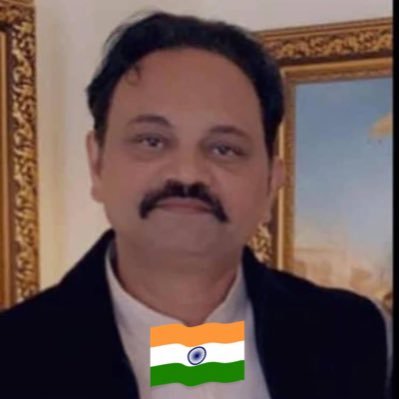 Founder Bharat Swabhiman Sangh. Ex Soldier Now Farmer&Social Activist.18+will bring the change I trust.JAI HIND.