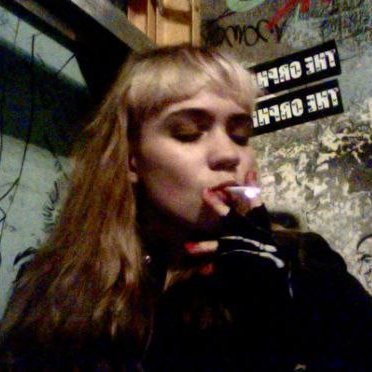 daily reminder of smoking and vaping with grimes // dm to submit anonymous or public