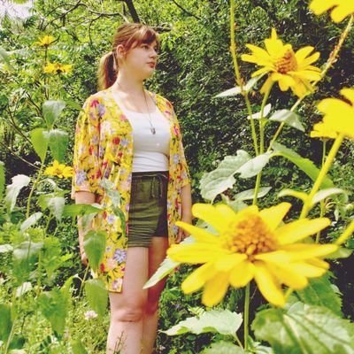 KAKennedyBooks's profile picture. (She/her) 🇨🇦 #amwriting #amquerying MG & YA Fantasy. Find me on 📷 or 🧵. Or ask about our writing/querying Discord!