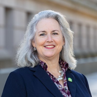 I'm a mom, Representative, Co-Chair of House Regulated Substances & Gaming Committee, and former Kirkland City Councilmember