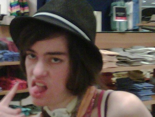 Emilyvampire23's profile picture. i love u all but dont make me bite u:}