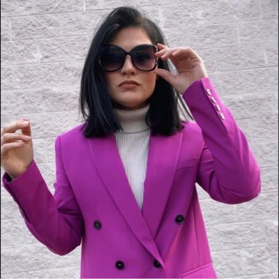 kelsiehanning's profile picture. Jesus loves you.