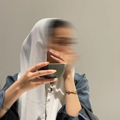 اعظم تشريف وفخر أن أكون خريجة جامعة السلطان قابوس 🎓💙👩🏻🎓